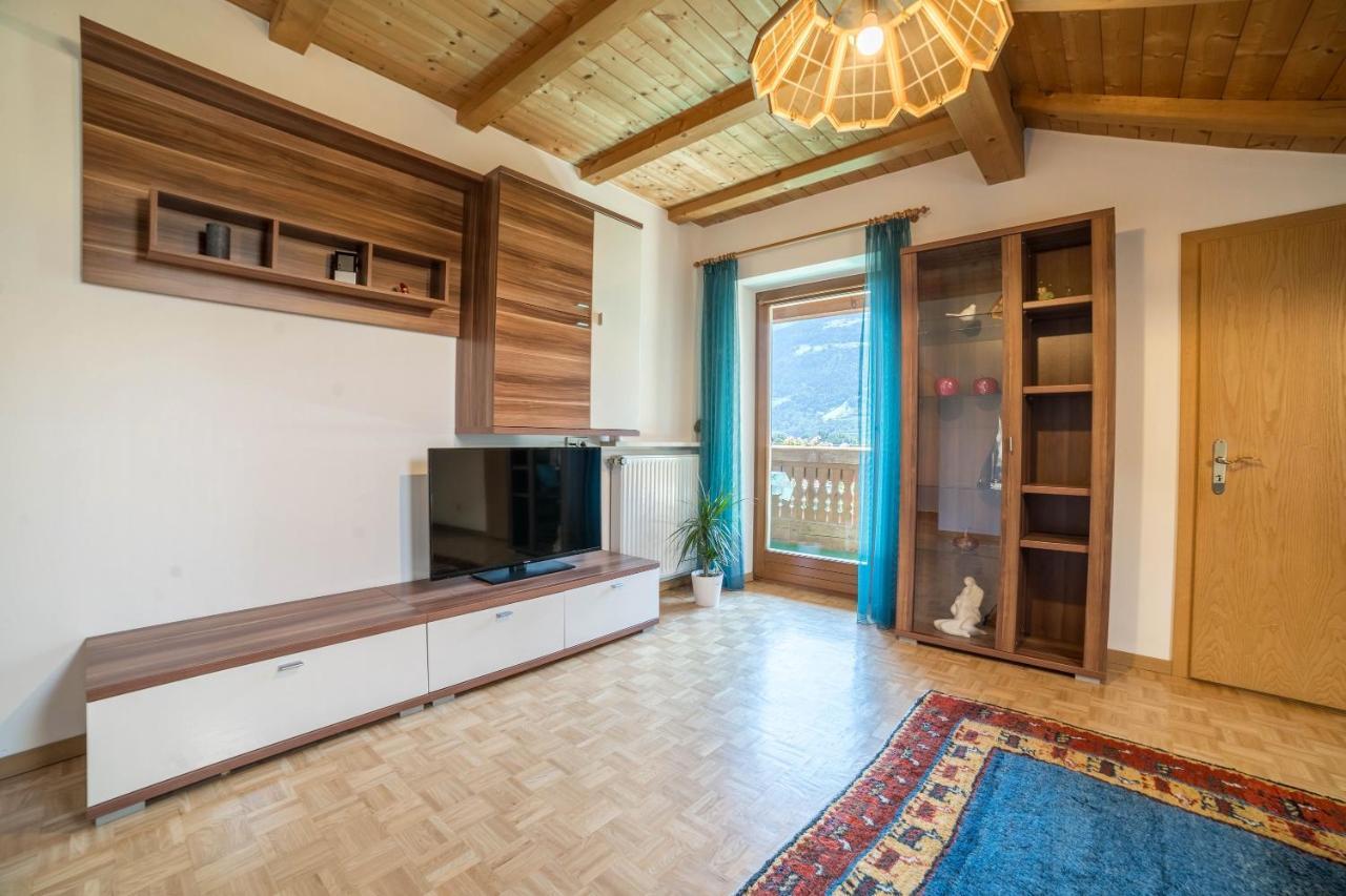 Pixnerhof - Topaz Ciardes Luaran gambar